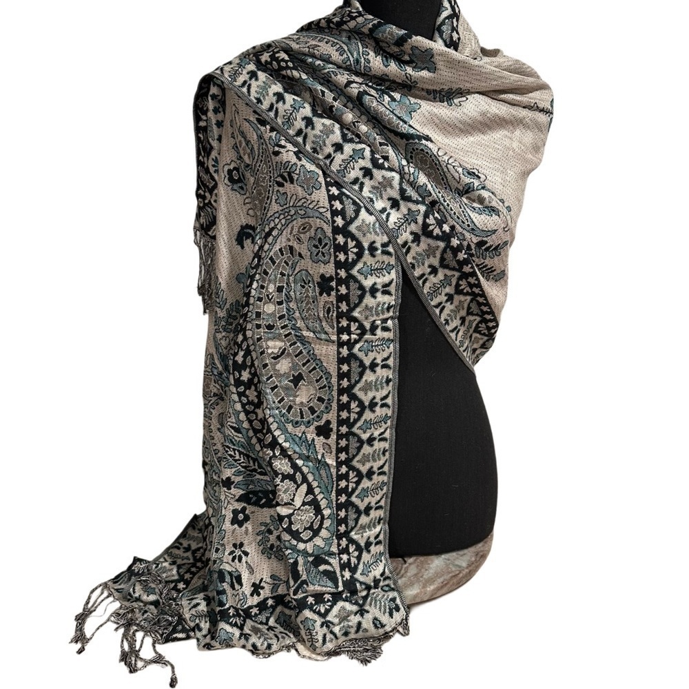 Elegant Shawl Wrap Scarf Double-Sided Super Soft Rayon Silver Emerald Green - Picture 7 of 17